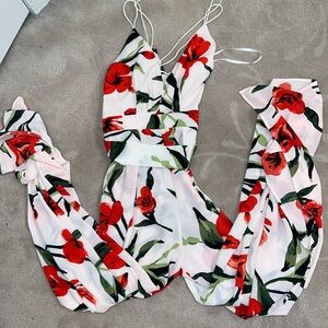 ONLY WORN ONCE!!! Floral flowy jumpsuit